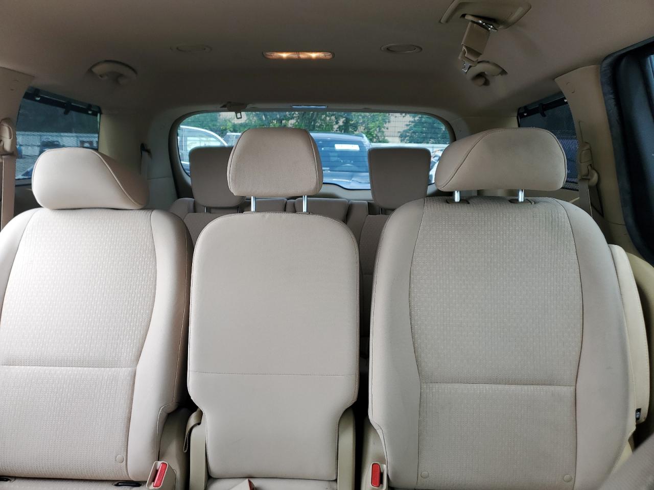 2016 Kia Sedona Lx VIN: KNDMB5C17G6110807 Lot: 68787905