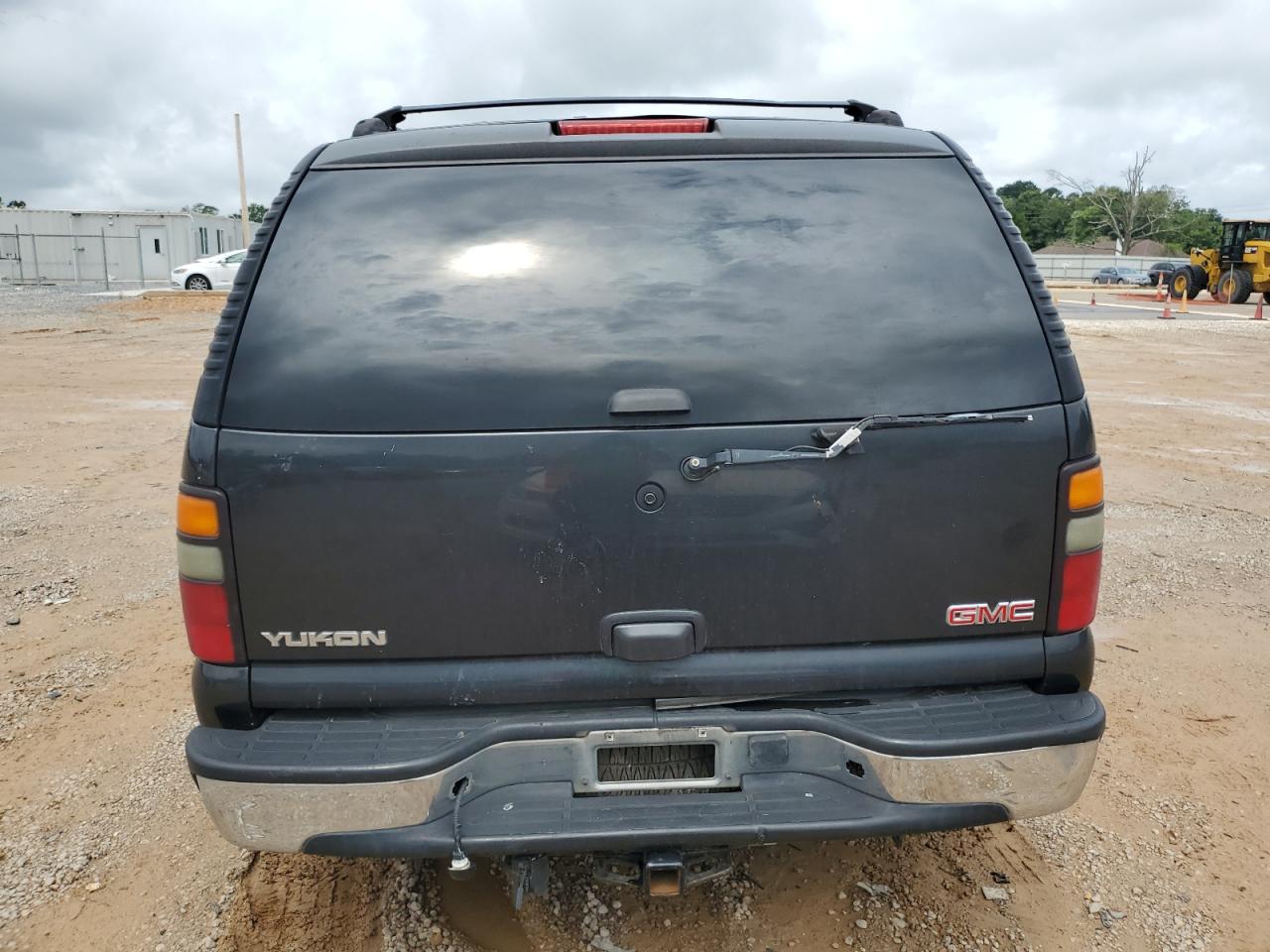 2004 GMC Yukon VIN: 1GKEC13V34R318162 Lot: 67091805