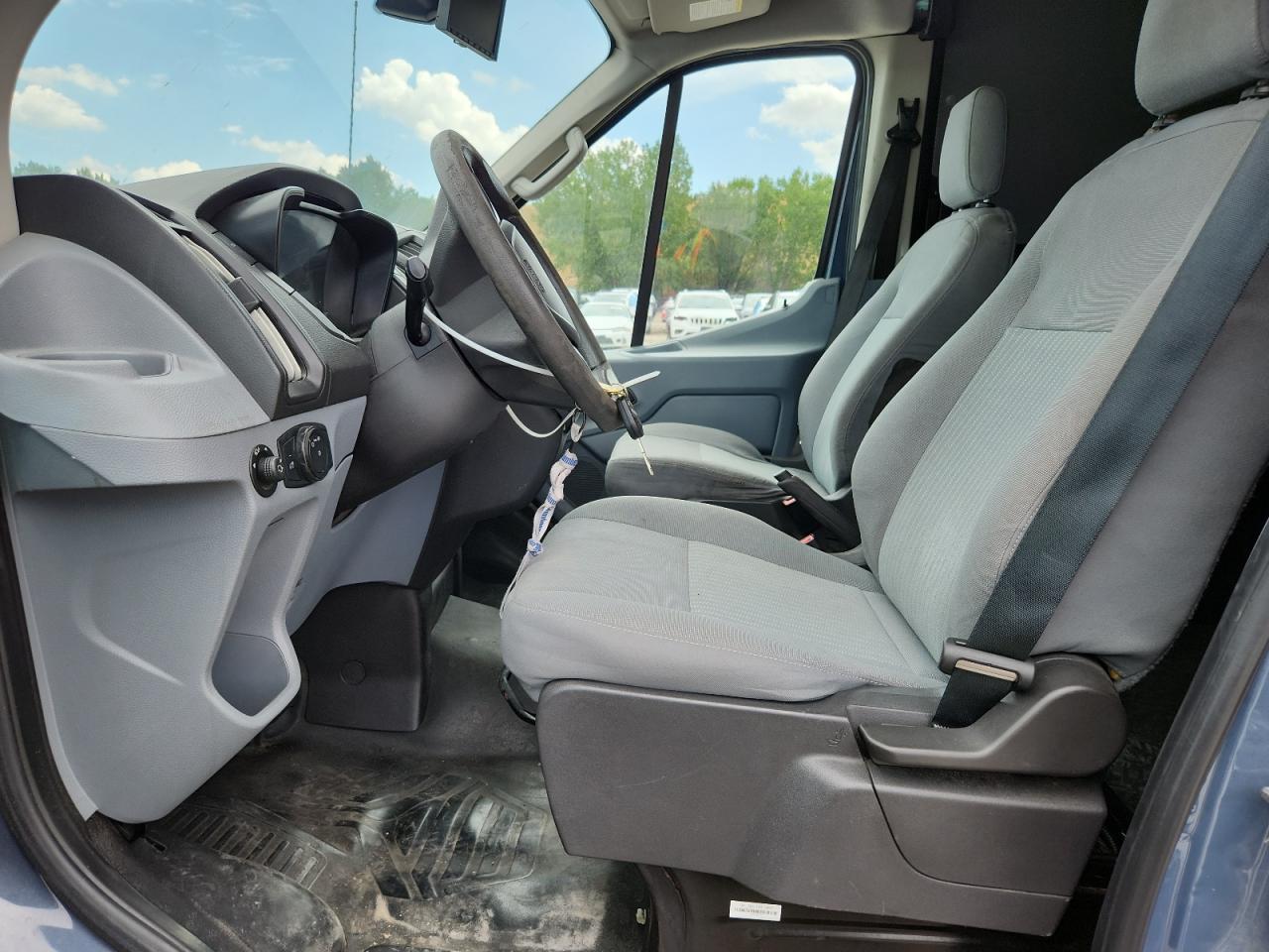 2019 Ford Transit T-250 VIN: 1FTYR3XM4KKB33225 Lot: 70564275