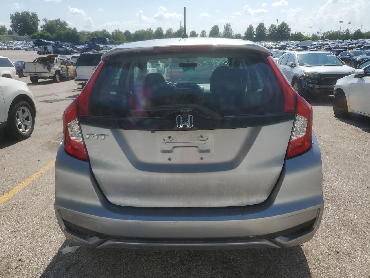 2019 Honda Fit Lx VIN: 3HGGK5H42KM751860 Lot: 68761865