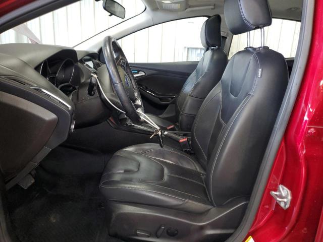  FORD FOCUS 2017 Red