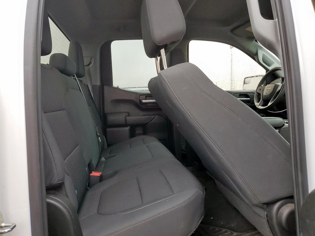 2021 Chevrolet Silverado K1500 Custom VIN: 1GCRYBEK9MZ315578 Lot: 70144975