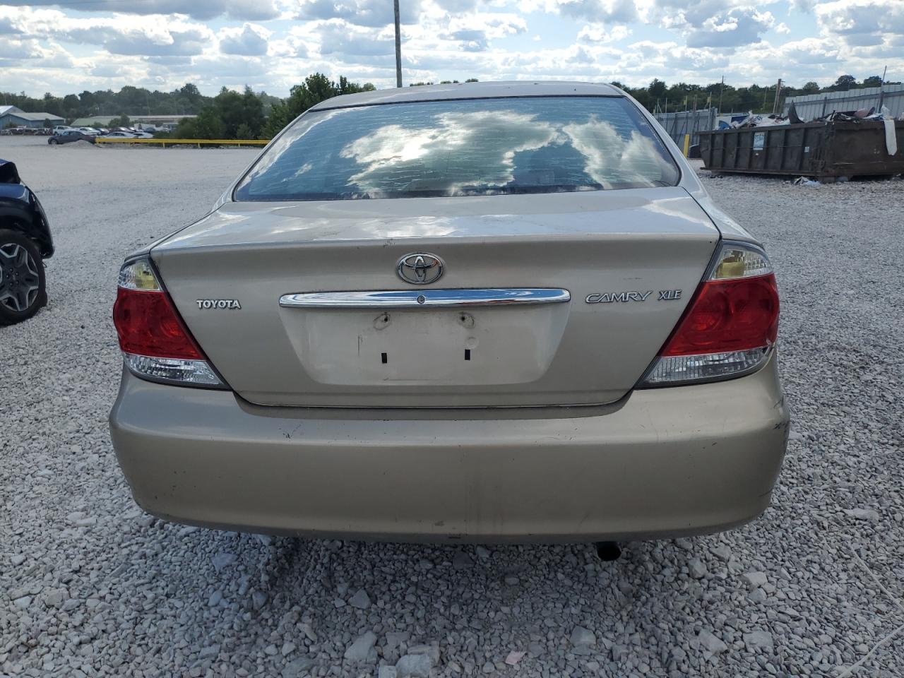2005 Toyota Camry Le VIN: 4T1BE32K75U544923 Lot: 70263995