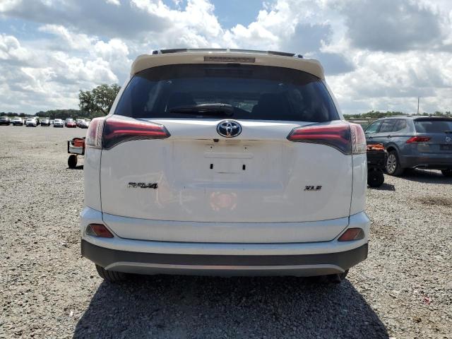  TOYOTA RAV4 2017 Белый