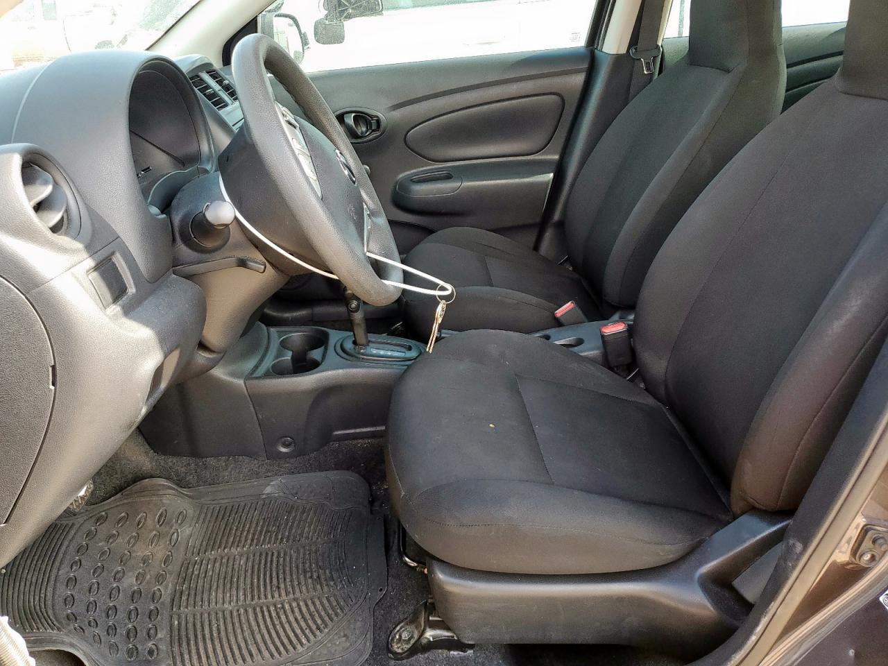 2015 Nissan Versa S VIN: 3N1CN7AP5FL939758 Lot: 69236805