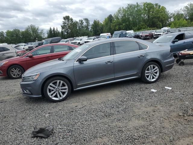  VOLKSWAGEN PASSAT 2017 Серый
