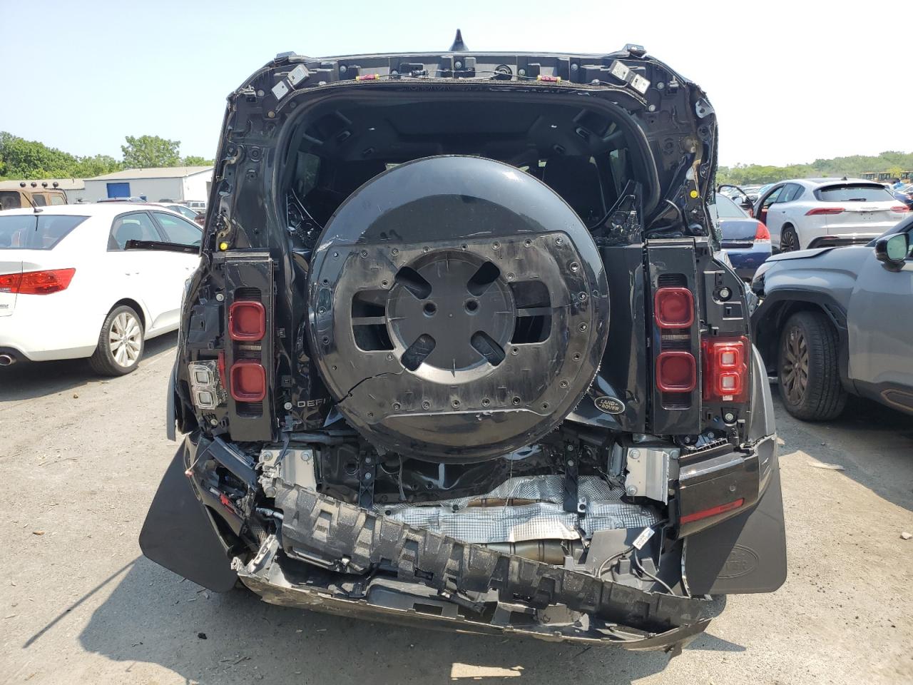 2023 Land Rover Defender 110 X-Dynamic Se VIN: SALE2EEU7P2184157 Lot: 67544615