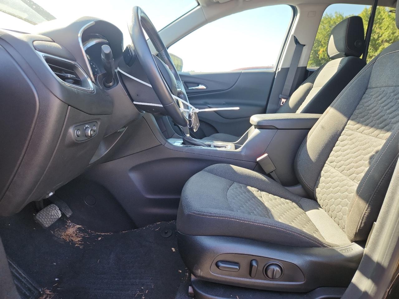 2021 Chevrolet Equinox Lt VIN: 3GNAXUEV8ML313843 Lot: 70097035