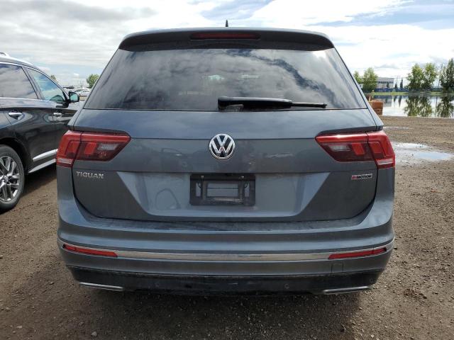  VOLKSWAGEN TIGUAN 2021 Серебристый