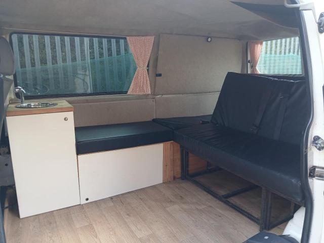 2003 VOLKSWAGEN TRANSPORTE