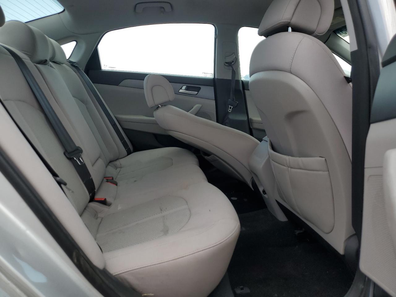 2015 Hyundai Sonata Se VIN: 5NPE24AF7FH044552 Lot: 68400995