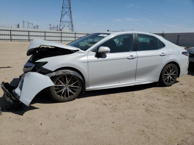  TOYOTA CAMRY 2022 Серый