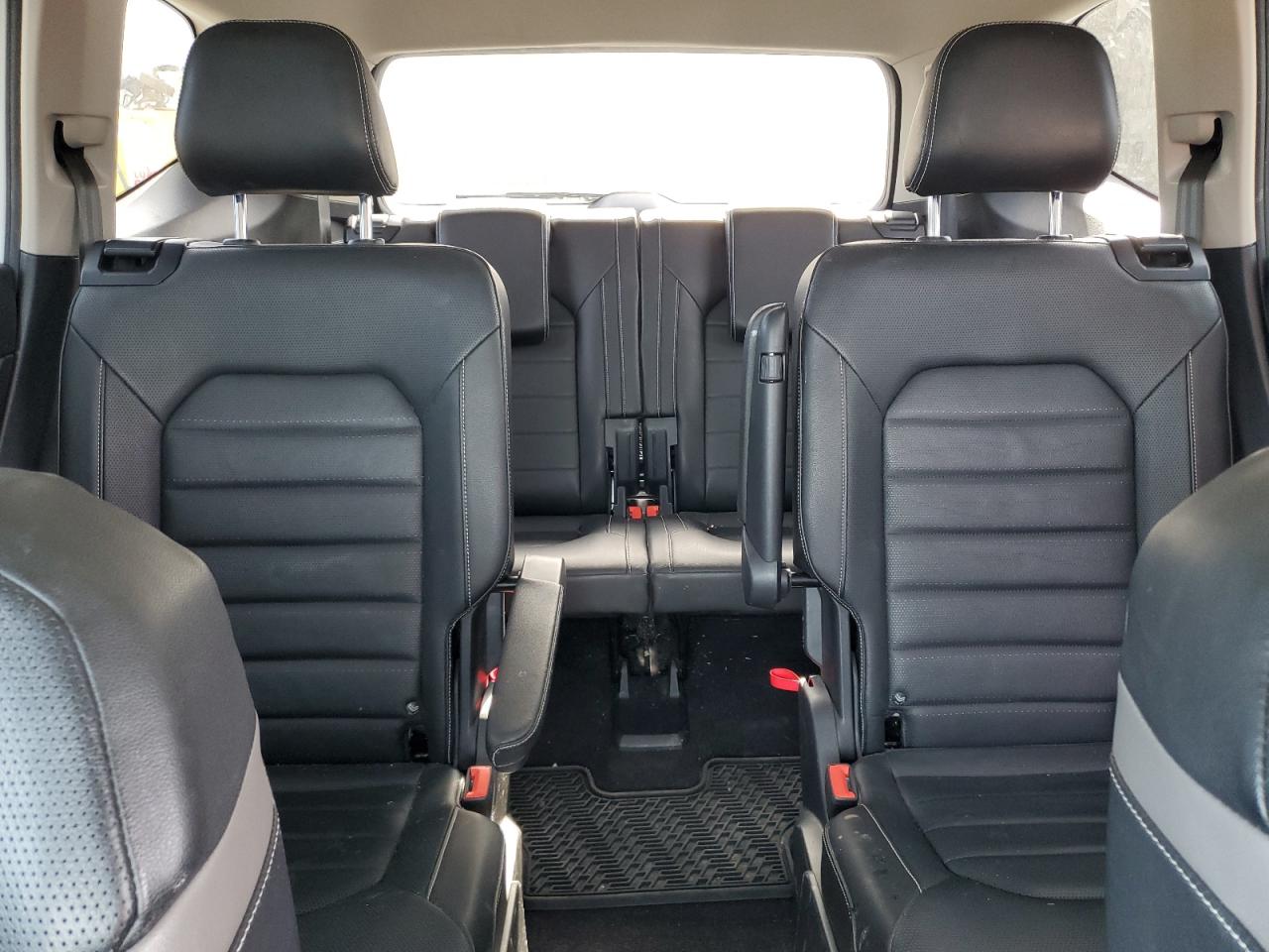 2021 Volkswagen Atlas Sel Premium VIN: 1V2TP2CA6MC584724 Lot: 70644895