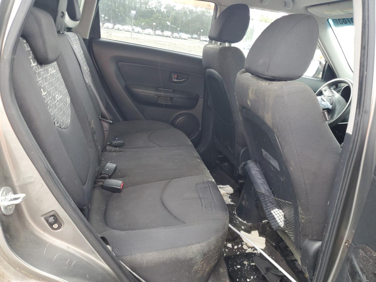 2010 Kia Soul + VIN: KNDJT2A21A7189662 Lot: 67993785