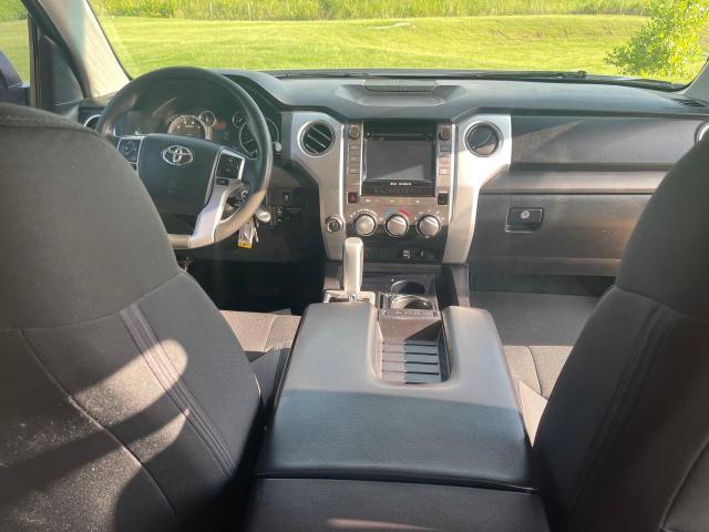 2016 TOYOTA TUNDRA CREWMAX SR5  