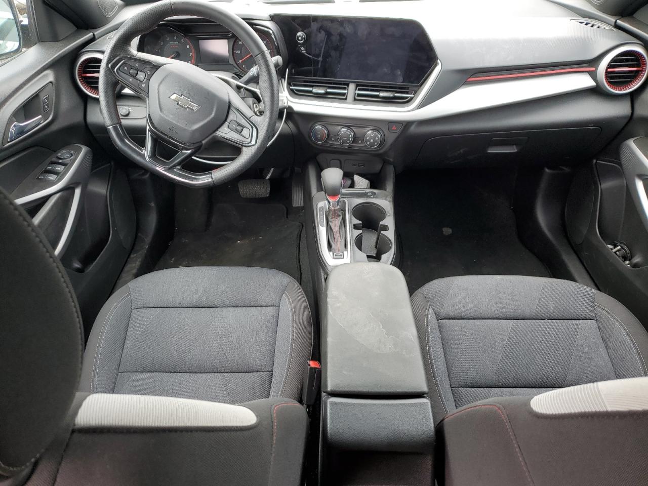 2024 Chevrolet Trax 1Rs VIN: KL77LGE2XRC055010 Lot: 66802825