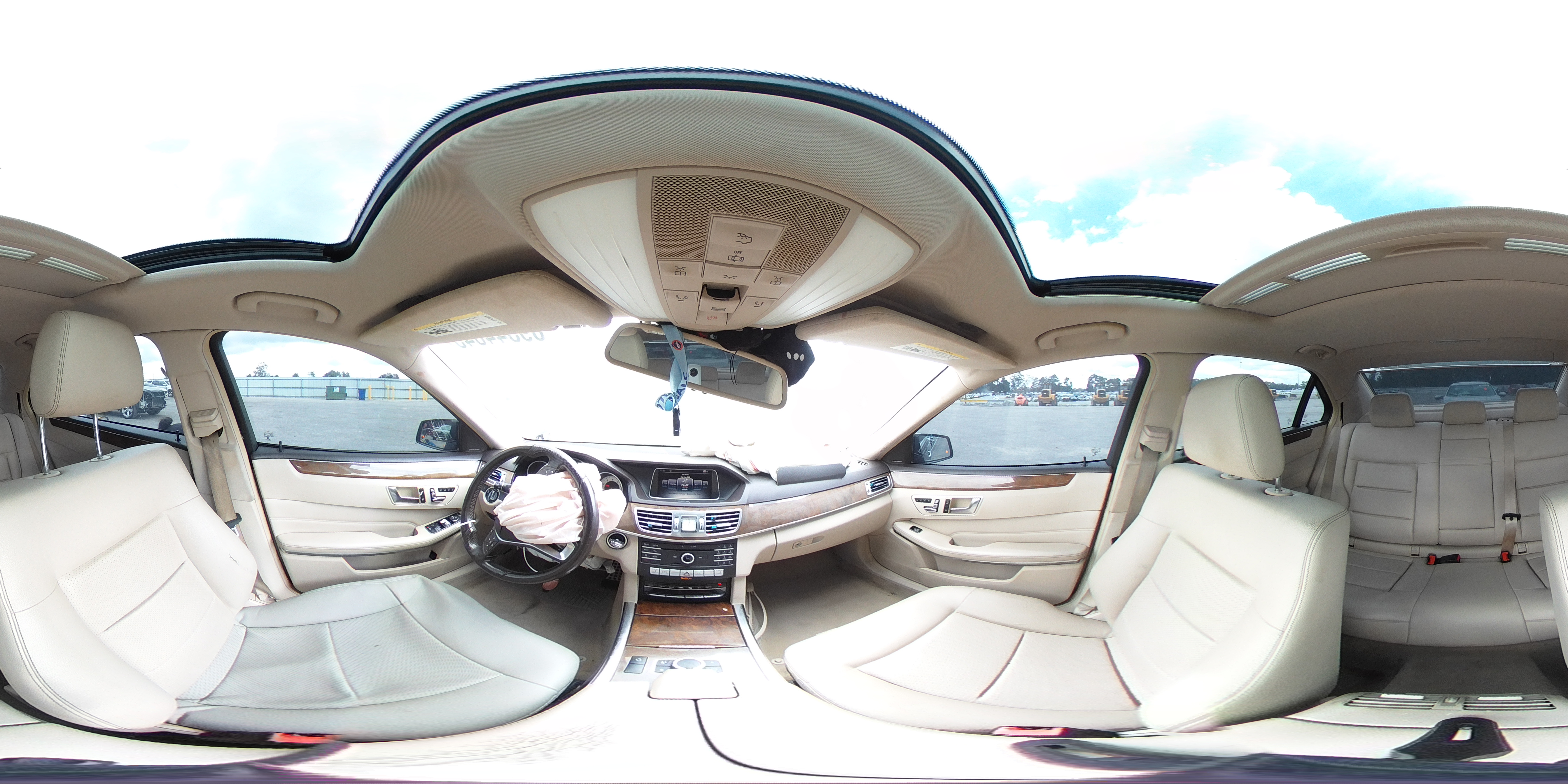 2016 Mercedes-Benz E 350 VIN: WDDHF5KB3GB193553 Lot: 69344645