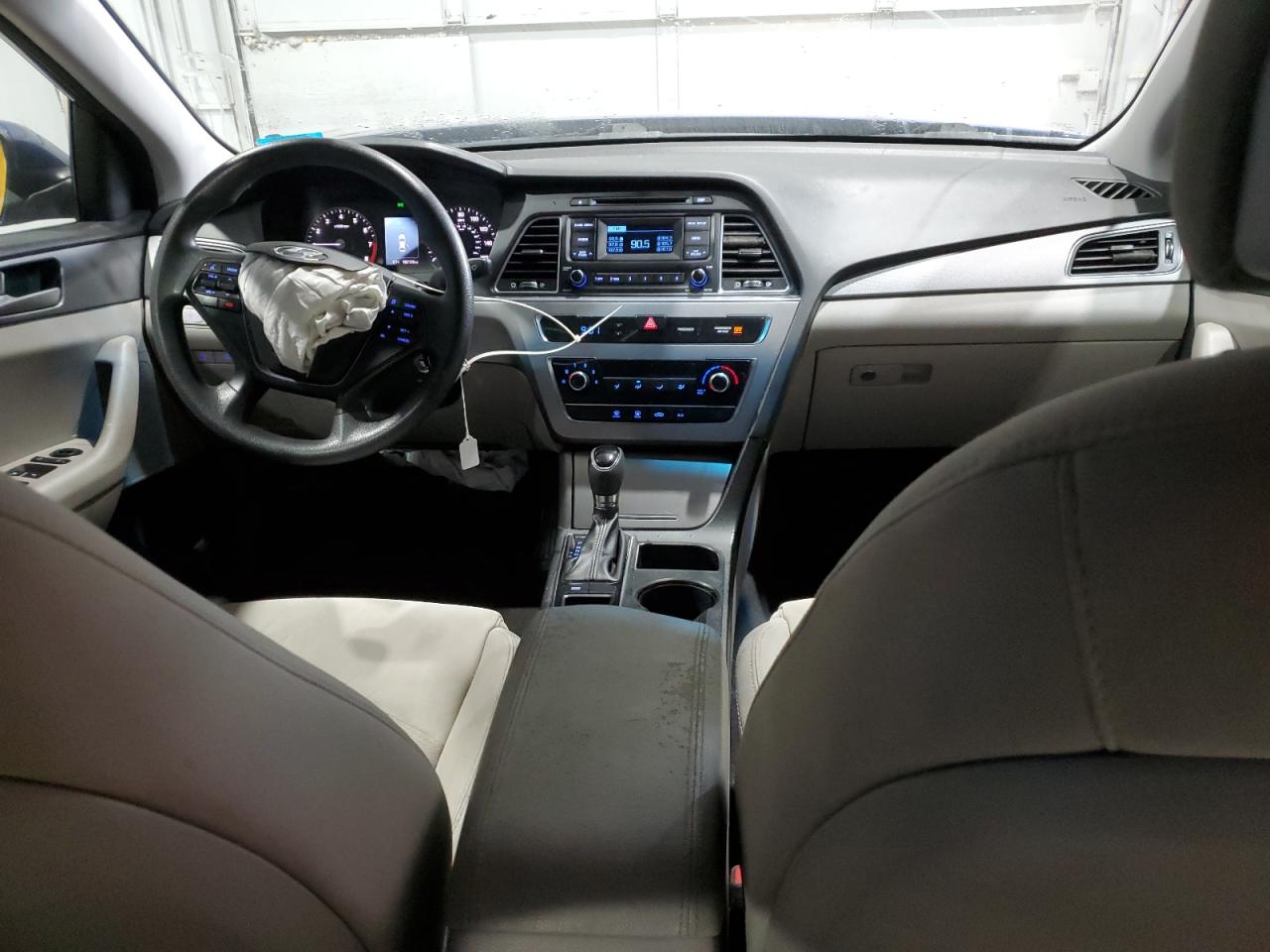 2015 Hyundai Sonata Se VIN: 5NPE24AF9FH122023 Lot: 71040265