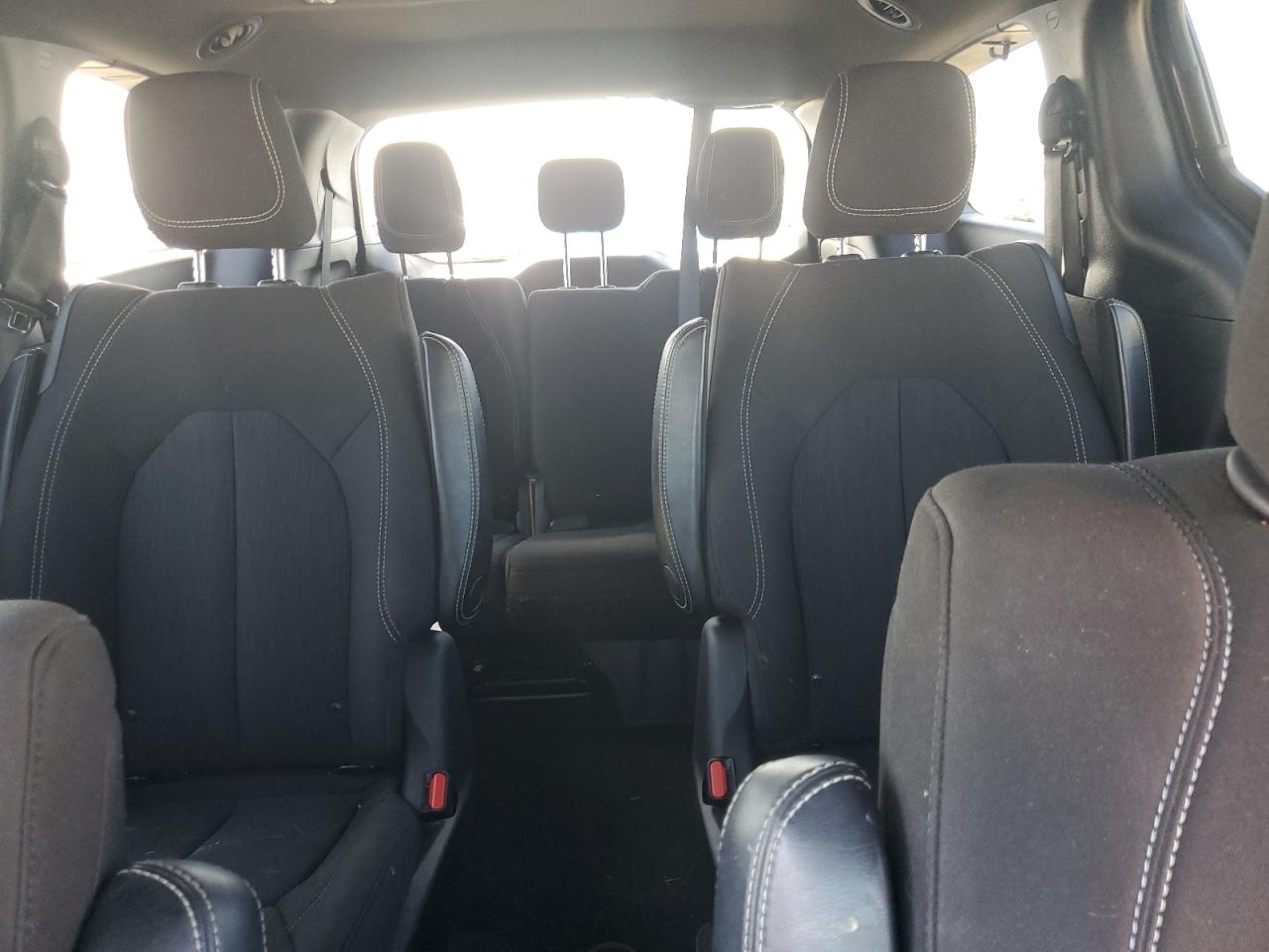 2021 Chrysler Pacifica Hybrid Touring VIN: 2C4RC1R71MR514021 Lot: 69926985