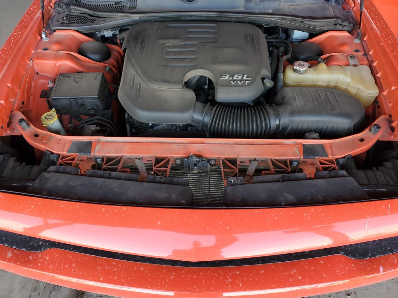 2018 Dodge Challenger Sxt VIN: 2C3CDZAG4JH224052 Lot: 69093355