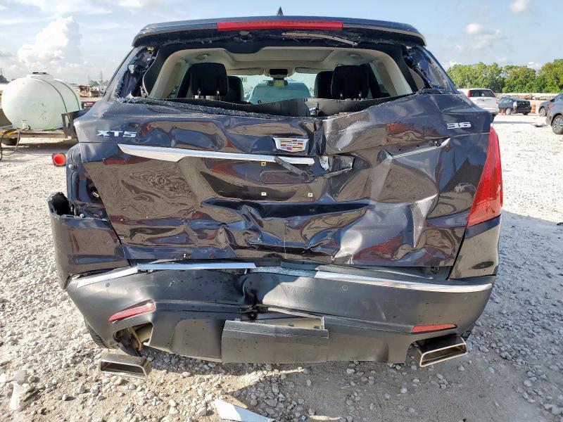  CADILLAC XT5 2018 Угольный