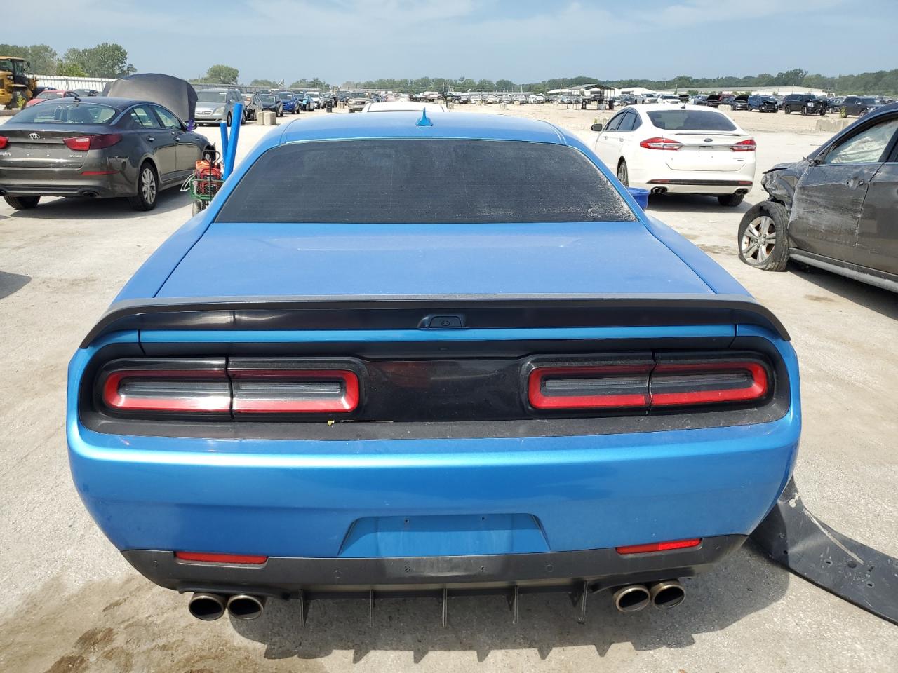 2016 Dodge Challenger R/T Scat Pack VIN: 2C3CDZFJ3GH178260 Lot: 68837505