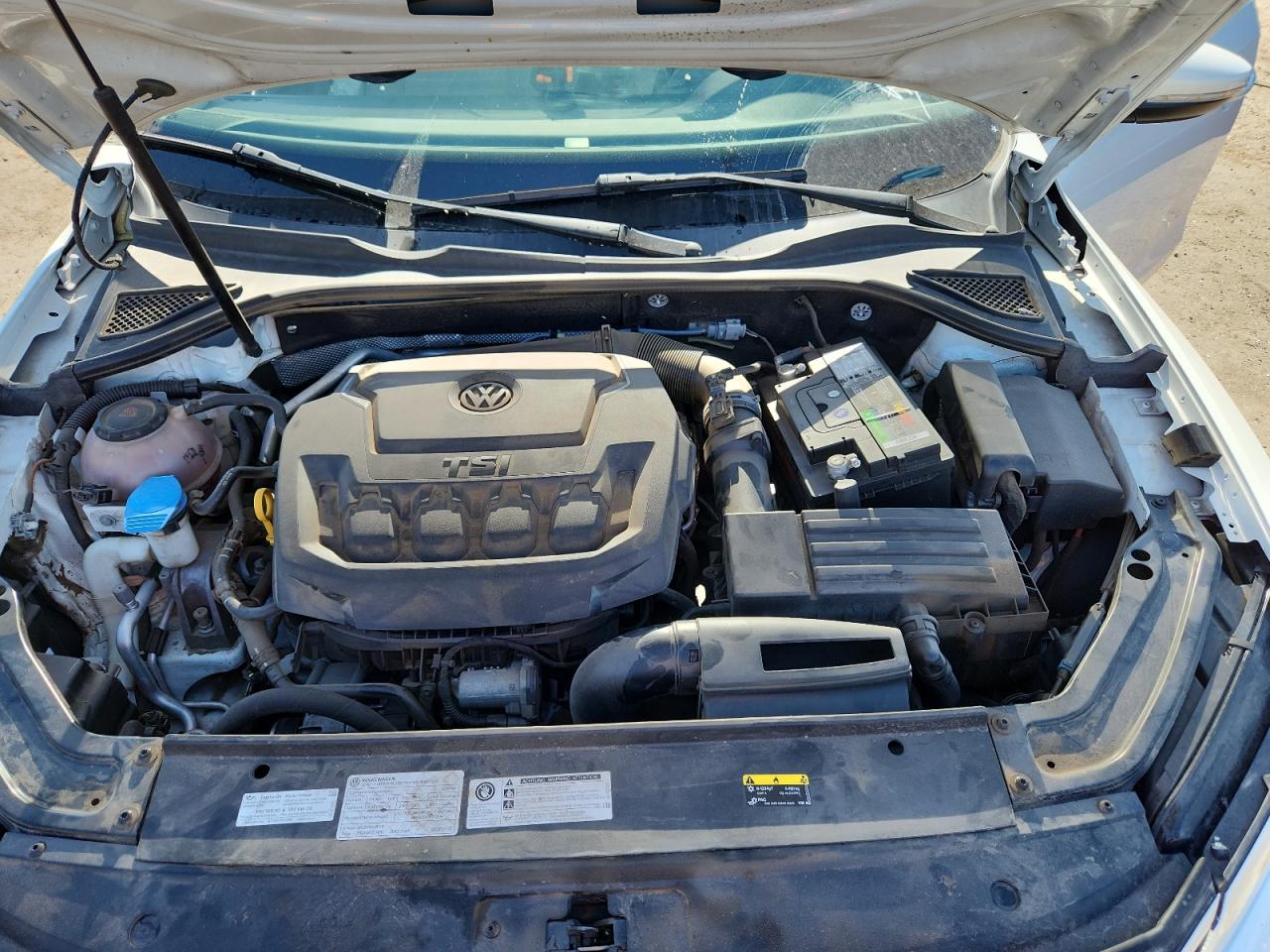 2018 Volkswagen Passat Se VIN: 1VWBA7A37JC016216 Lot: 69230155