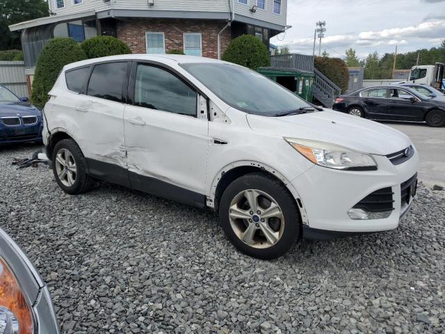  FORD ESCAPE 2016 Biały