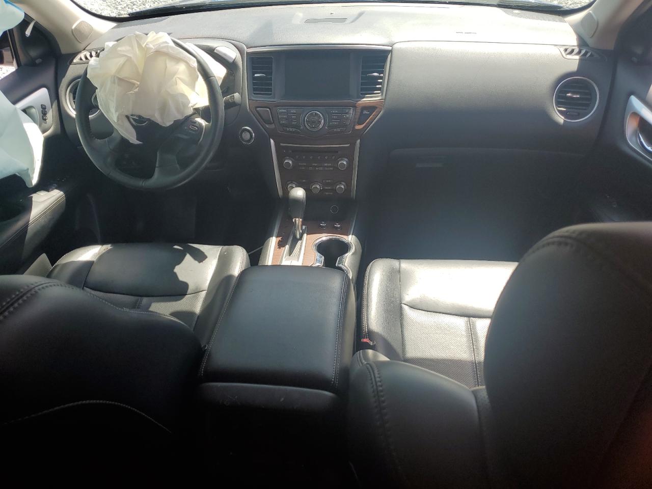 2017 Nissan Pathfinder S VIN: 5N1DR2MN7HC623873 Lot: 70936605