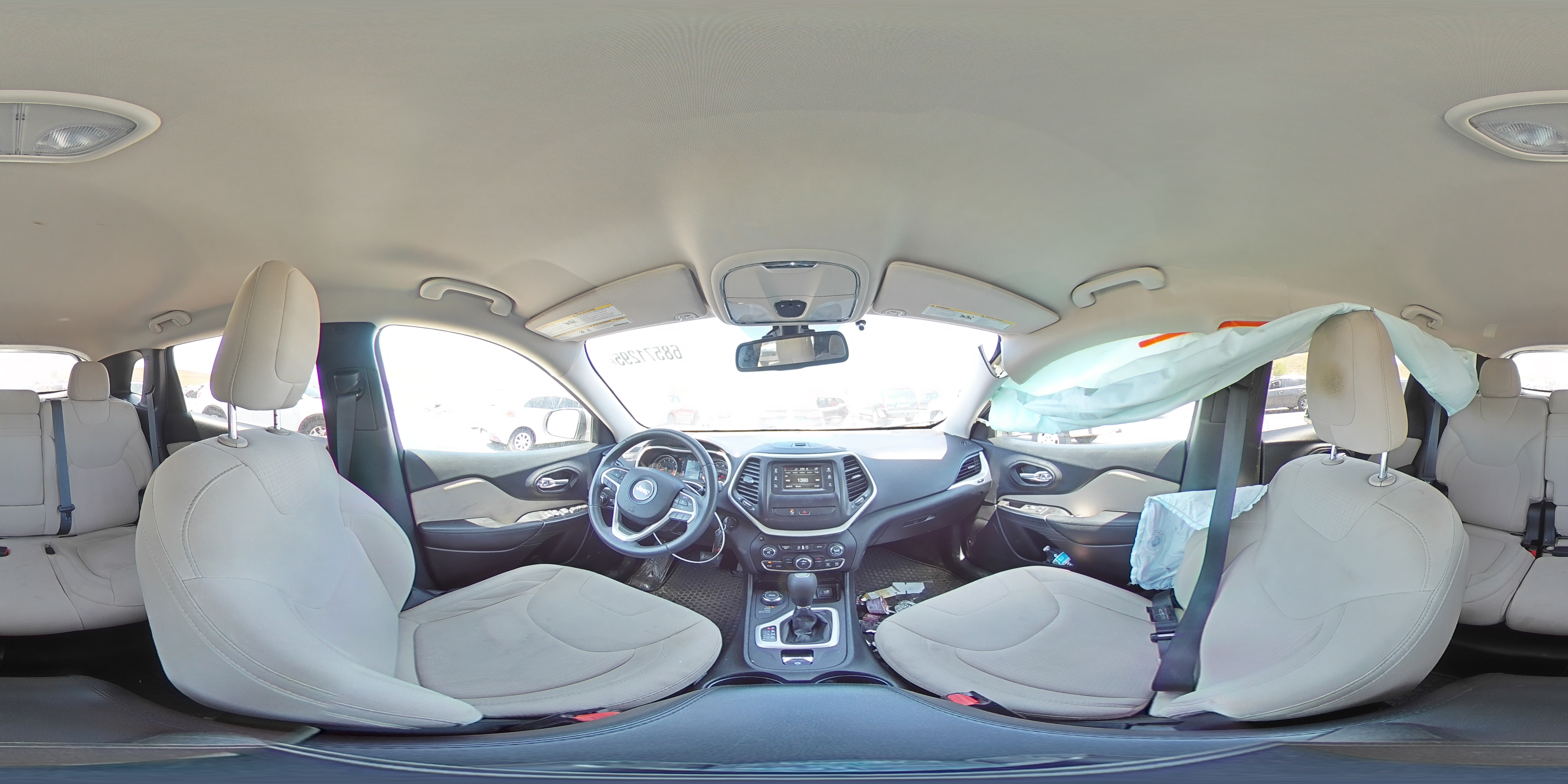 2015 Jeep Cherokee Latitude VIN: 1C4PJMCS5FW546685 Lot: 84010565