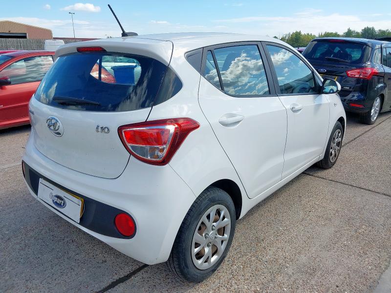 2017 HYUNDAI I10 SE