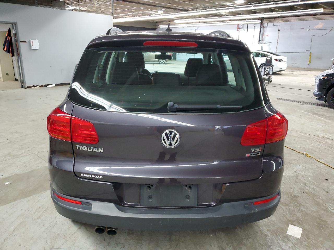 2016 Volkswagen Tiguan S VIN: WVGBV7AX4GW608587 Lot: 69443935