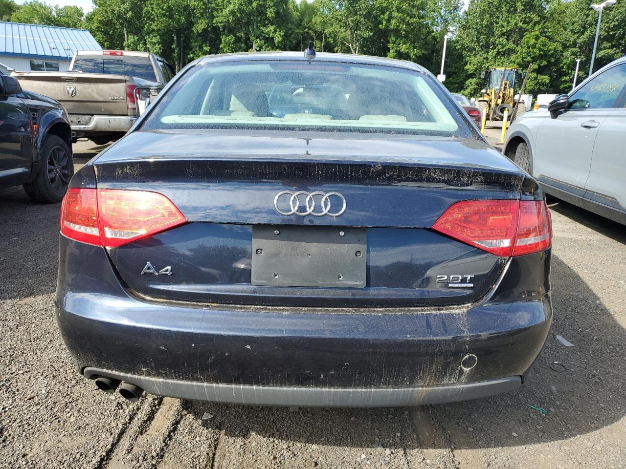 2010 Audi A4 Premium Plus VIN: WAUFFAFL6AN025793 Lot: 69363885