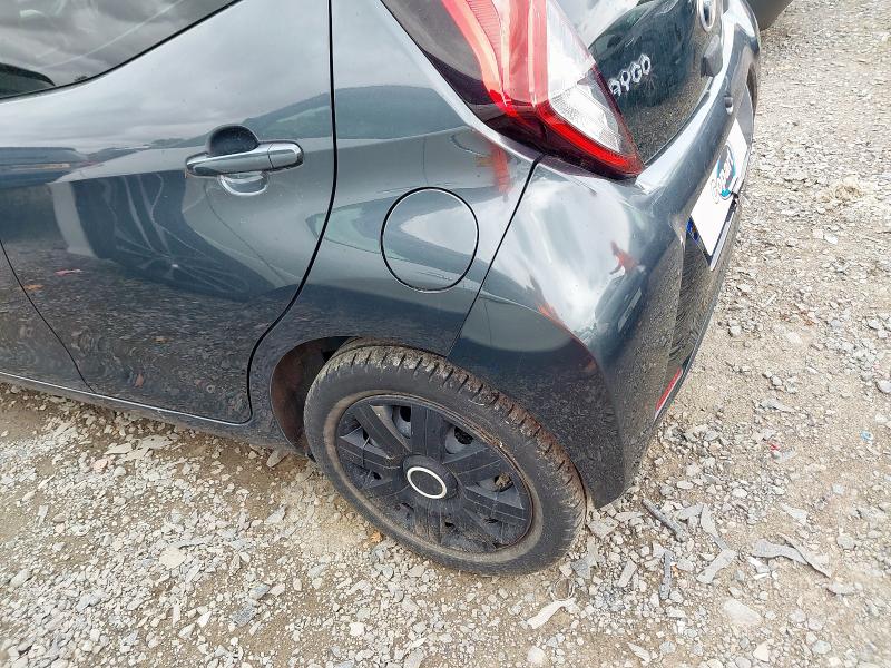 2018 TOYOTA AYGO X-PLAY