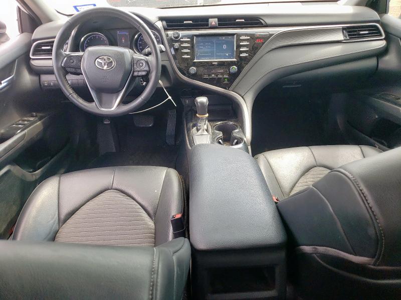  TOYOTA CAMRY 2020 Белы