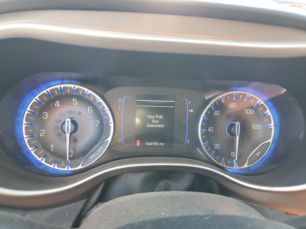 2019 Chrysler Pacifica Touring L VIN: 2C4RC1BG1KR665979 Lot: 69082205