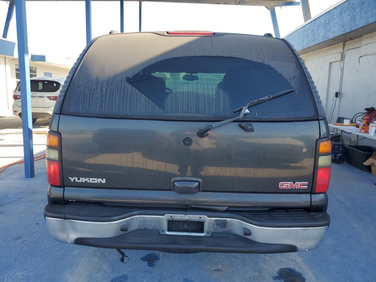 2004 GMC Yukon VIN: 1GKEC13Z24R305096 Lot: 67478665