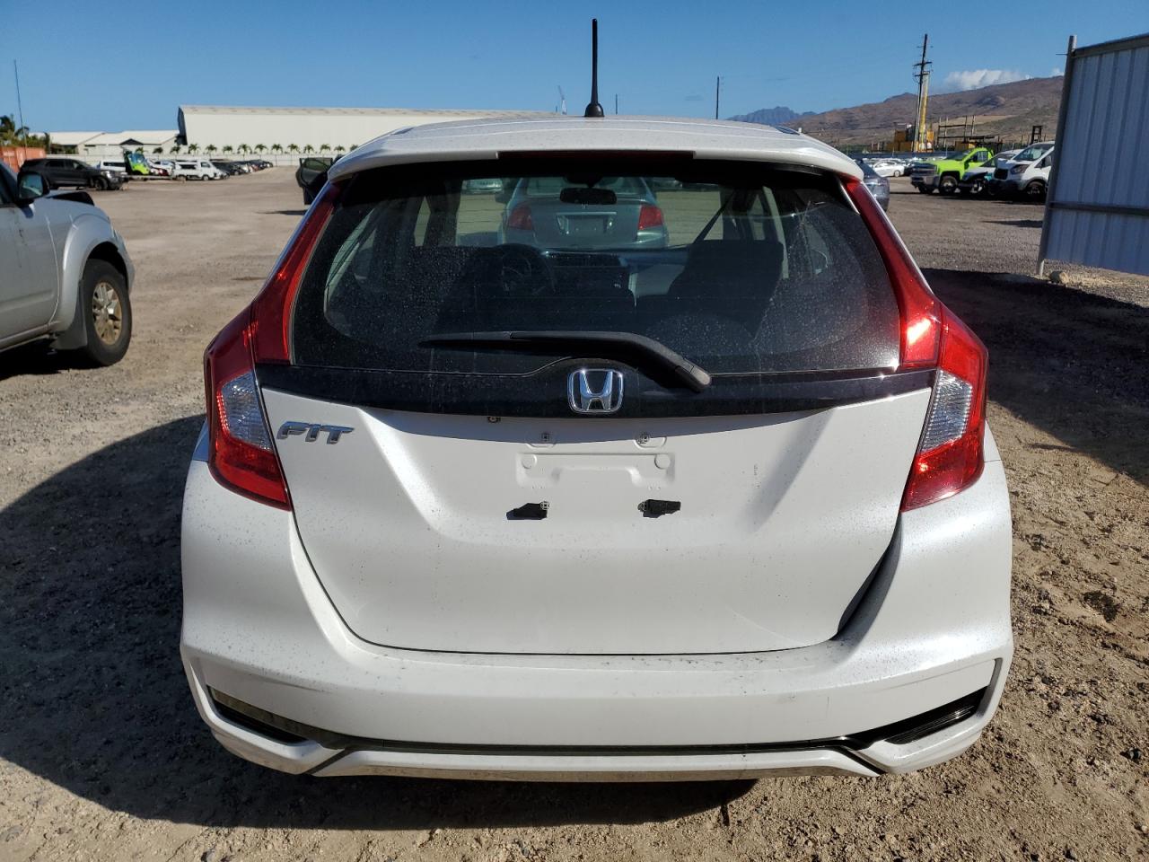 2020 Honda Fit Lx VIN: 3HGGK5H41LM715949 Lot: 70394555