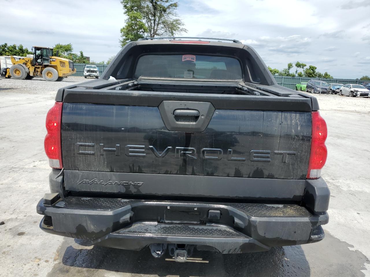 2002 Chevrolet Avalanche K1500 VIN: 3GNEK13T72G154237 Lot: 70371875