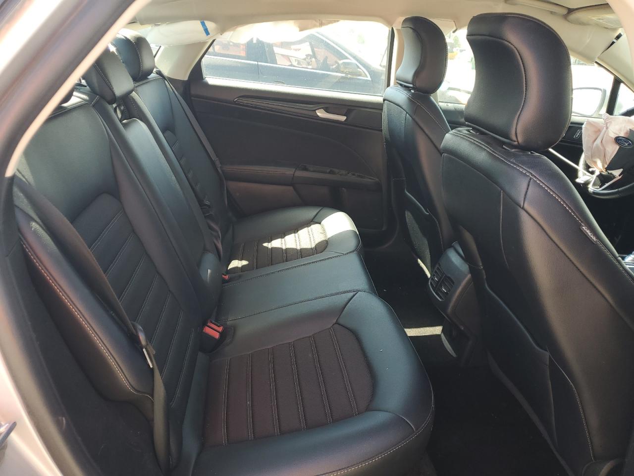 2018 Ford Fusion Se VIN: 3FA6P0HD4JR193273 Lot: 69598515