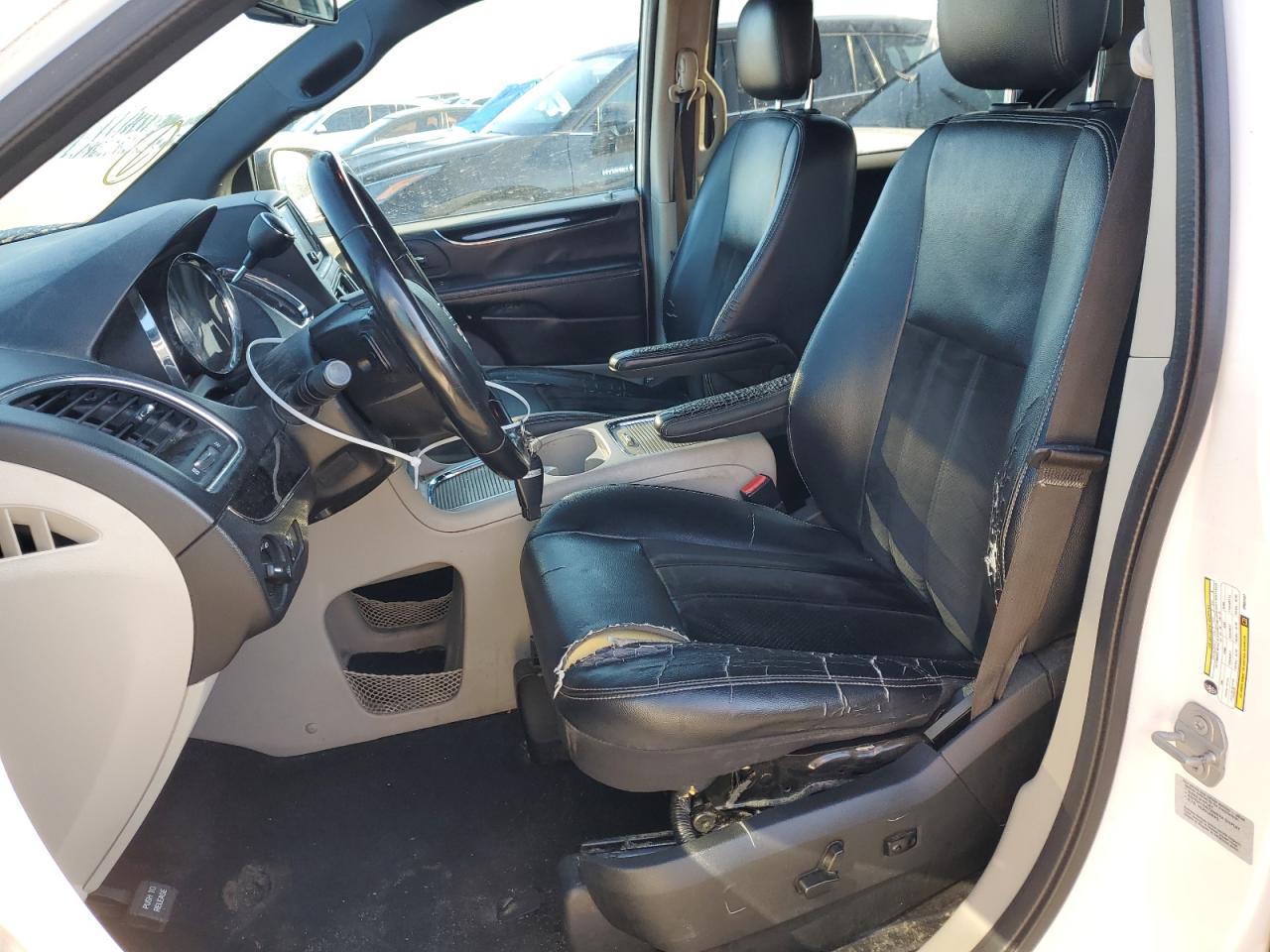 2017 Dodge Grand Caravan Sxt VIN: 2C4RDGCGXHR852497 Lot: 68169055