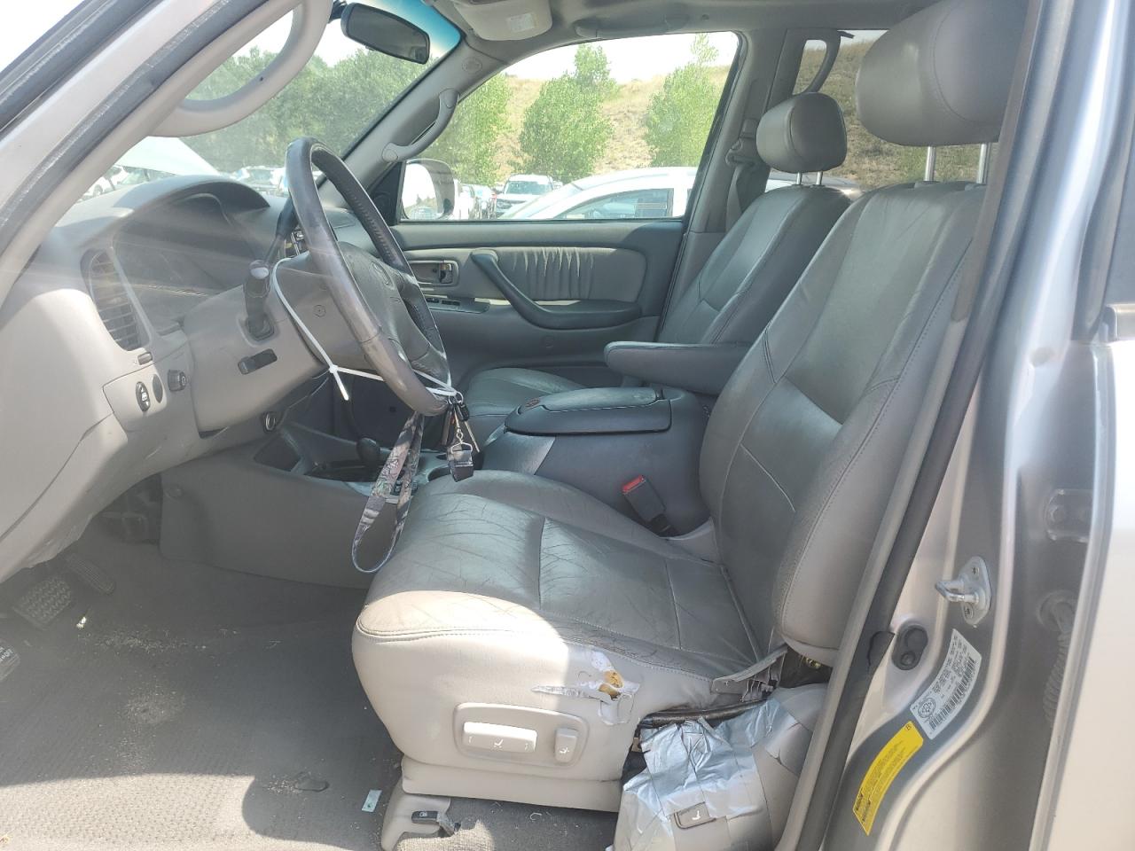 2001 Toyota Sequoia Limited VIN: 5TDBT48A11S000625 Lot: 67831355