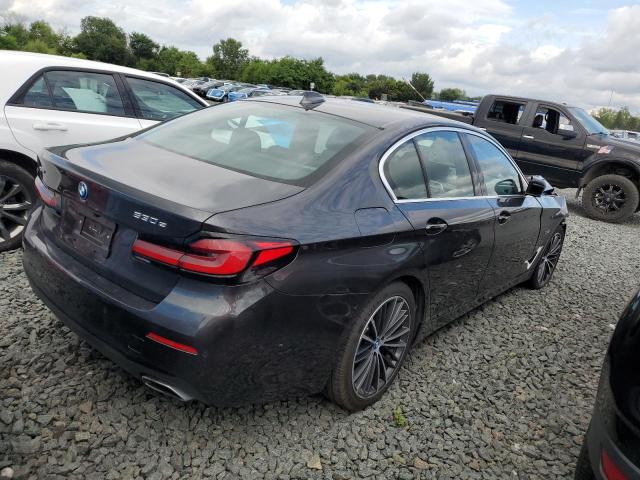  BMW 5 SERIES 2023 Серый