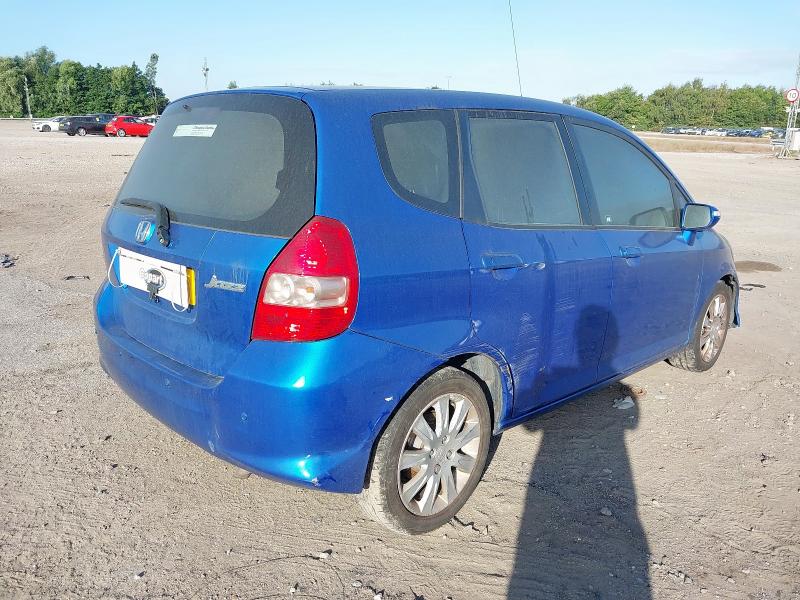 2009 HONDA JAZZ SE
