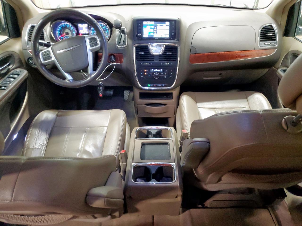 2014 Chrysler Town & Country Touring VIN: 2C4RC1BG0ER111157 Lot: 68566235