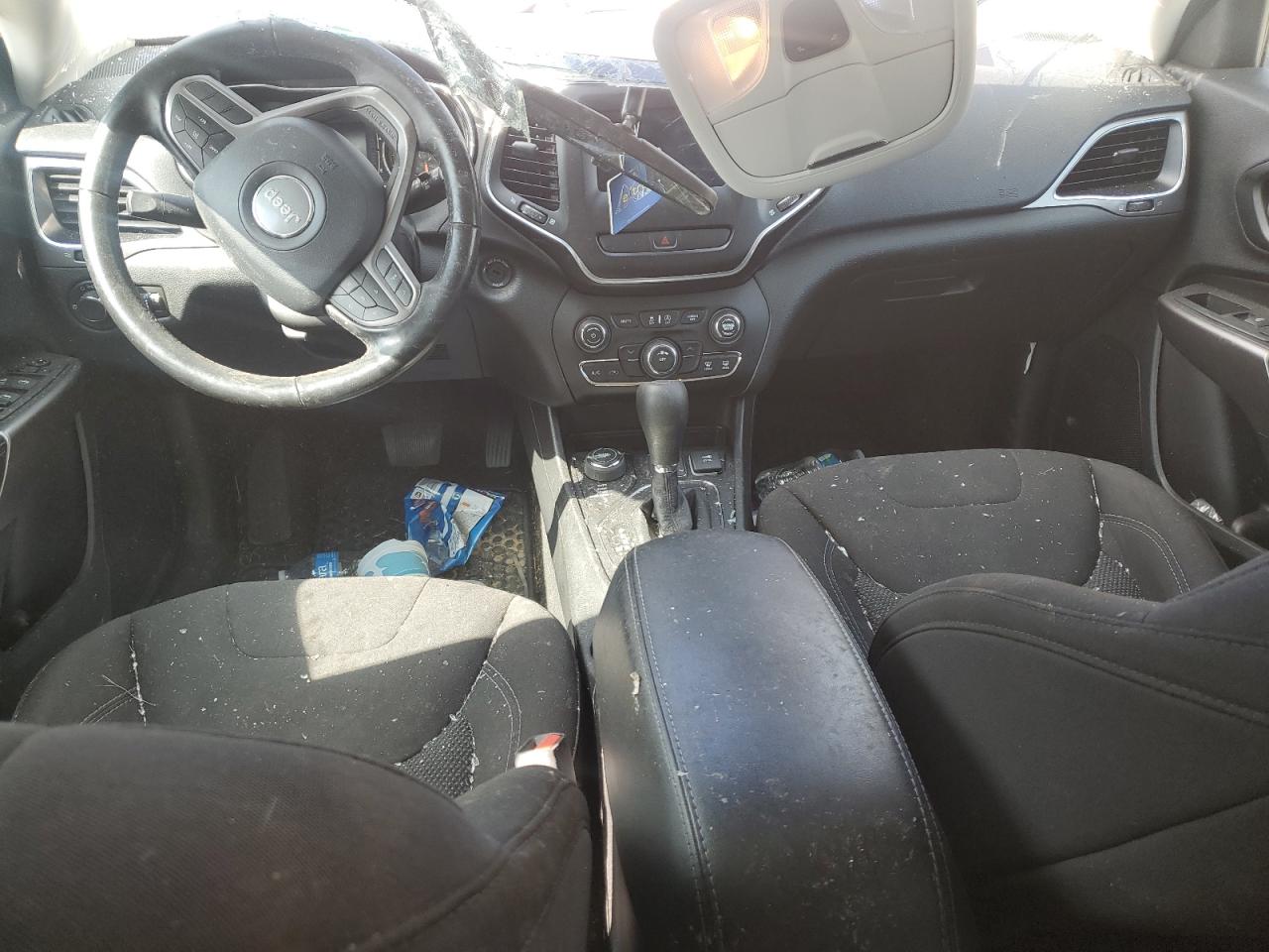 2020 Jeep Cherokee Latitude VIN: 1C4PJMCB4LD654660 Lot: 70554525