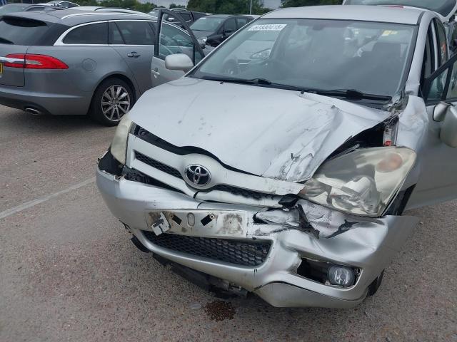 2004 TOYOTA COROLLA VE
