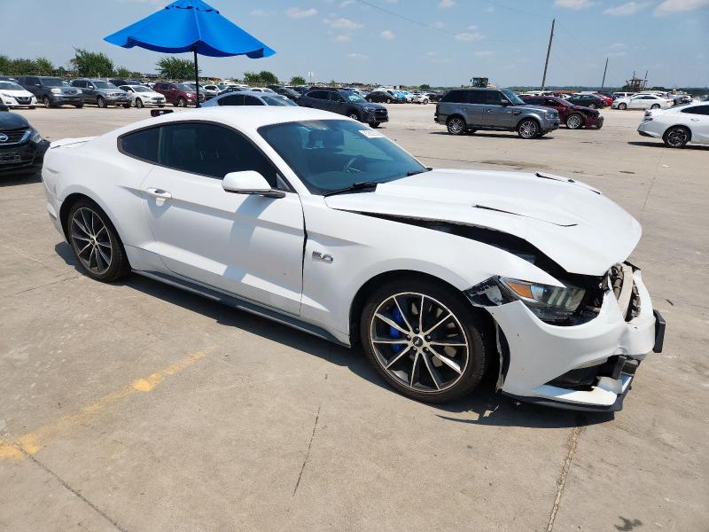  FORD MUSTANG 2016 Biały
