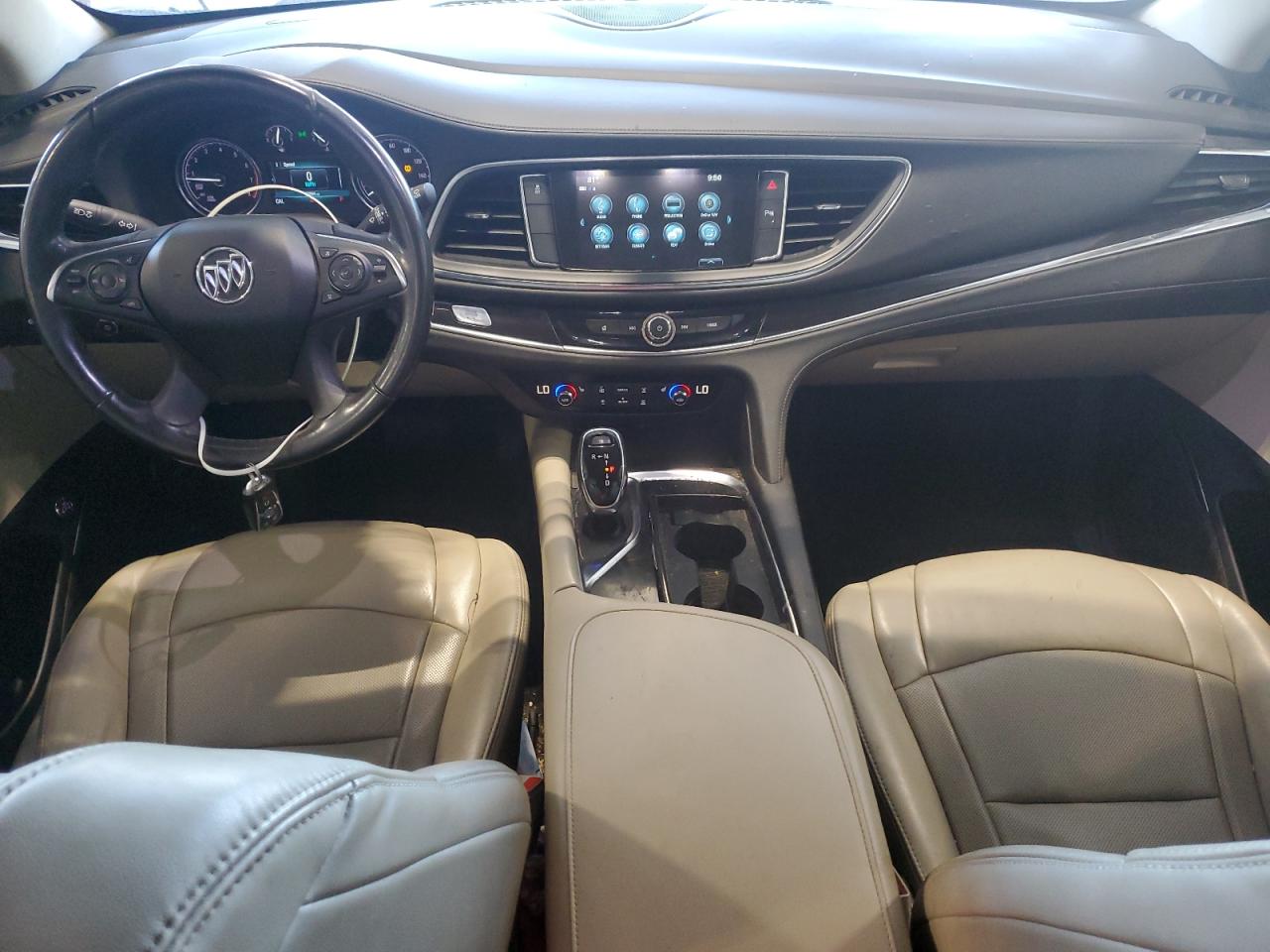 2018 Buick Enclave Essence VIN: 5GAERBKW9JJ179757 Lot: 69253775