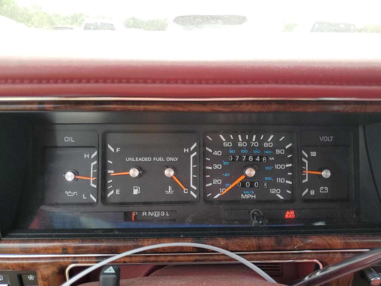 1992 Chrysler New Yorker Fifth Avenue VIN: 1C3XV66LXND859976 Lot: 68680145